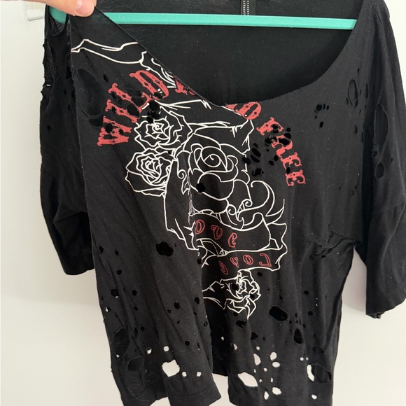 Forever 21 Tops - Forever 21 Black Distressed 2017 top